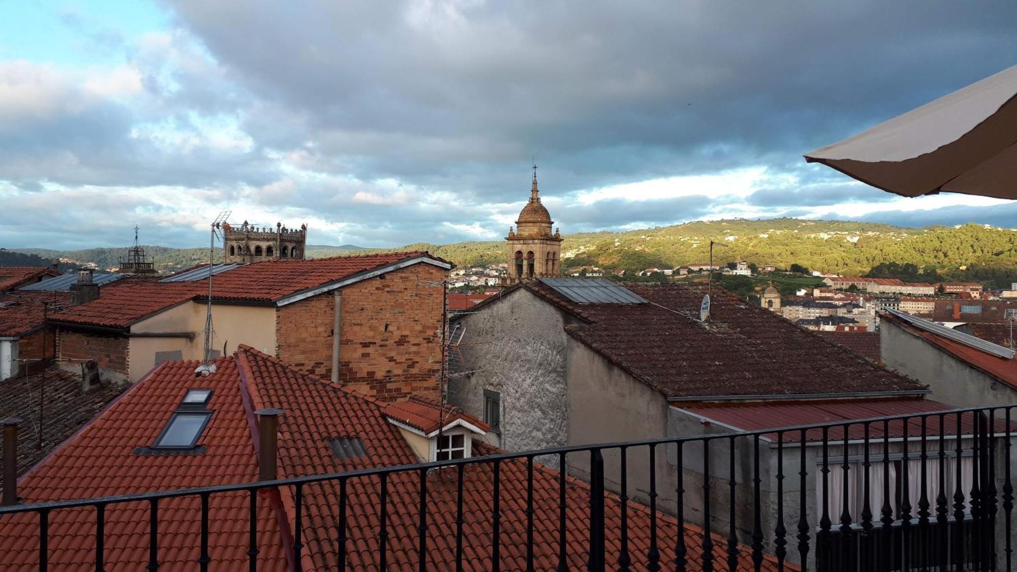 Apartamento Con Terraza En El Casco Historico Оренсе Экстерьер фото